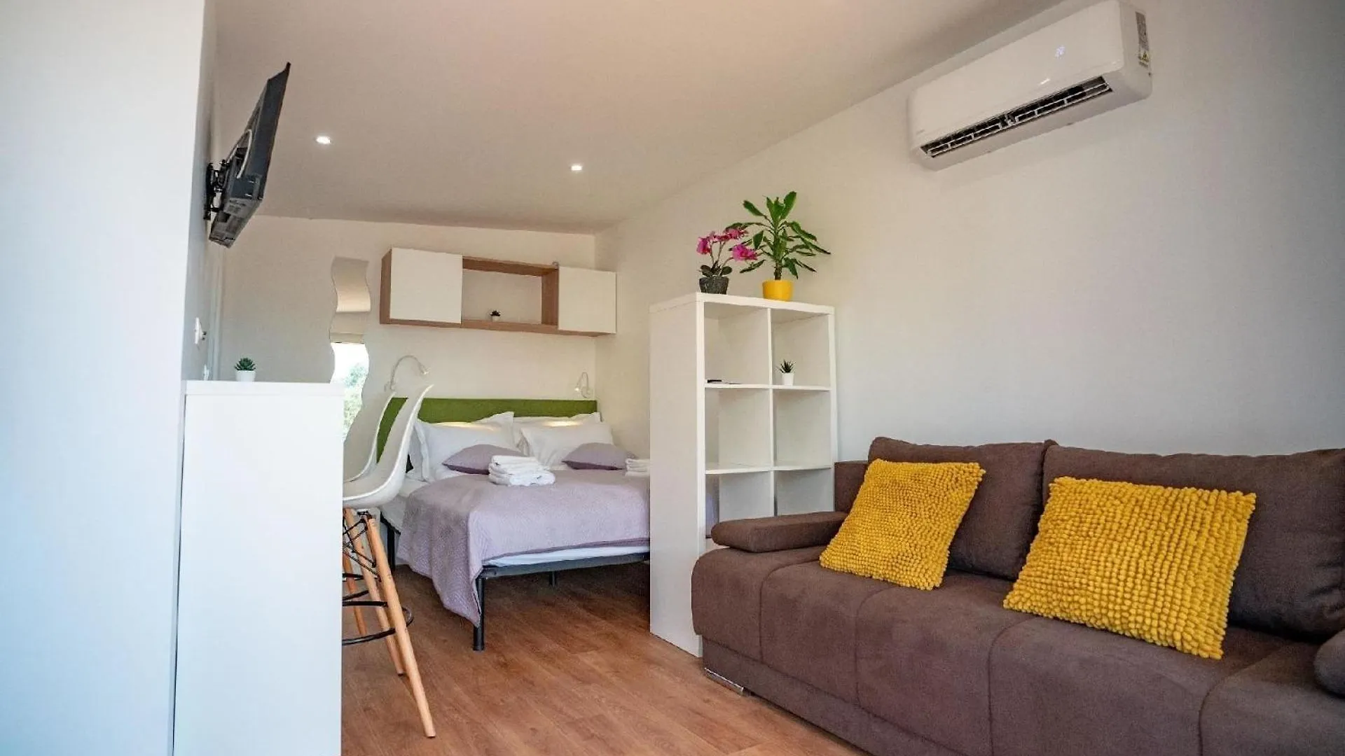 Studio Premium Mobilheim Auf Dem Campingplatz Ugljan Resort